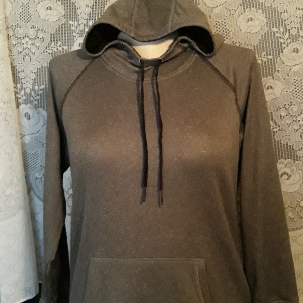 Danskin pull over hoodie.